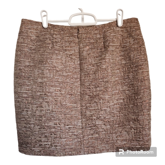 MICHAEL MICHAEL KORS Taupe/ Metallic Gold Mini Textured Skirt Size Petite 8 - Picture 3 of 16